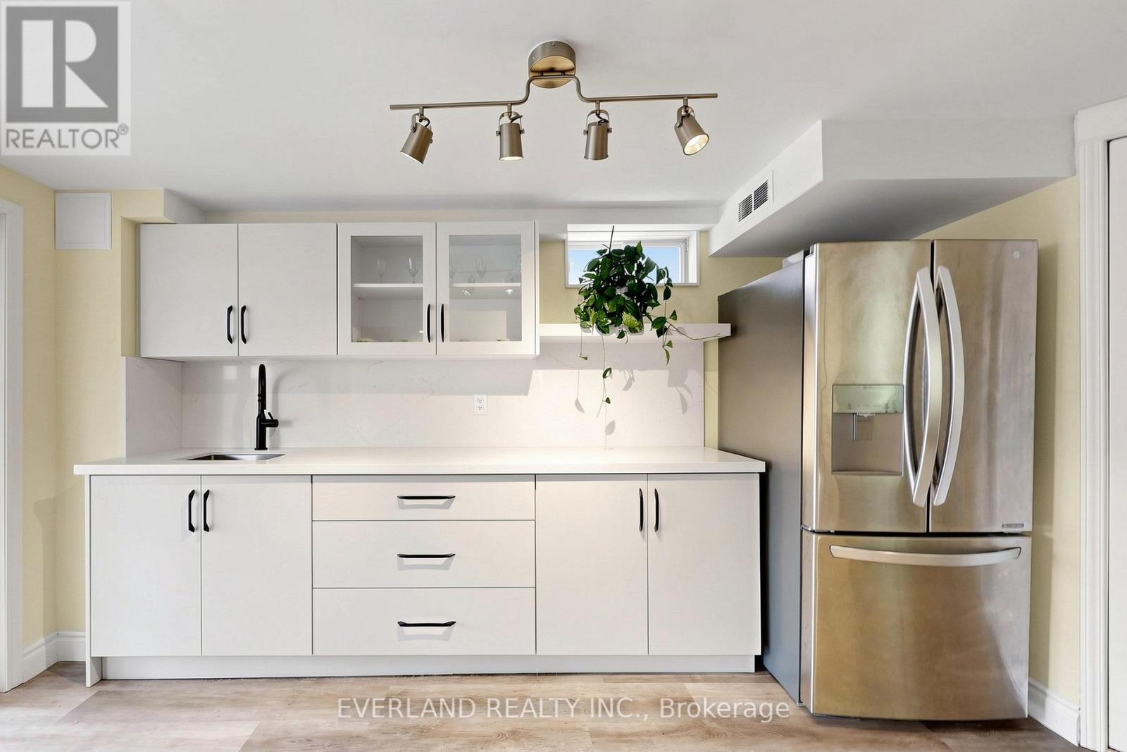 50 SHENANDOAH DRIVE, Whitby (Williamsburg), Ontario, L1P1T3 — Photo 37