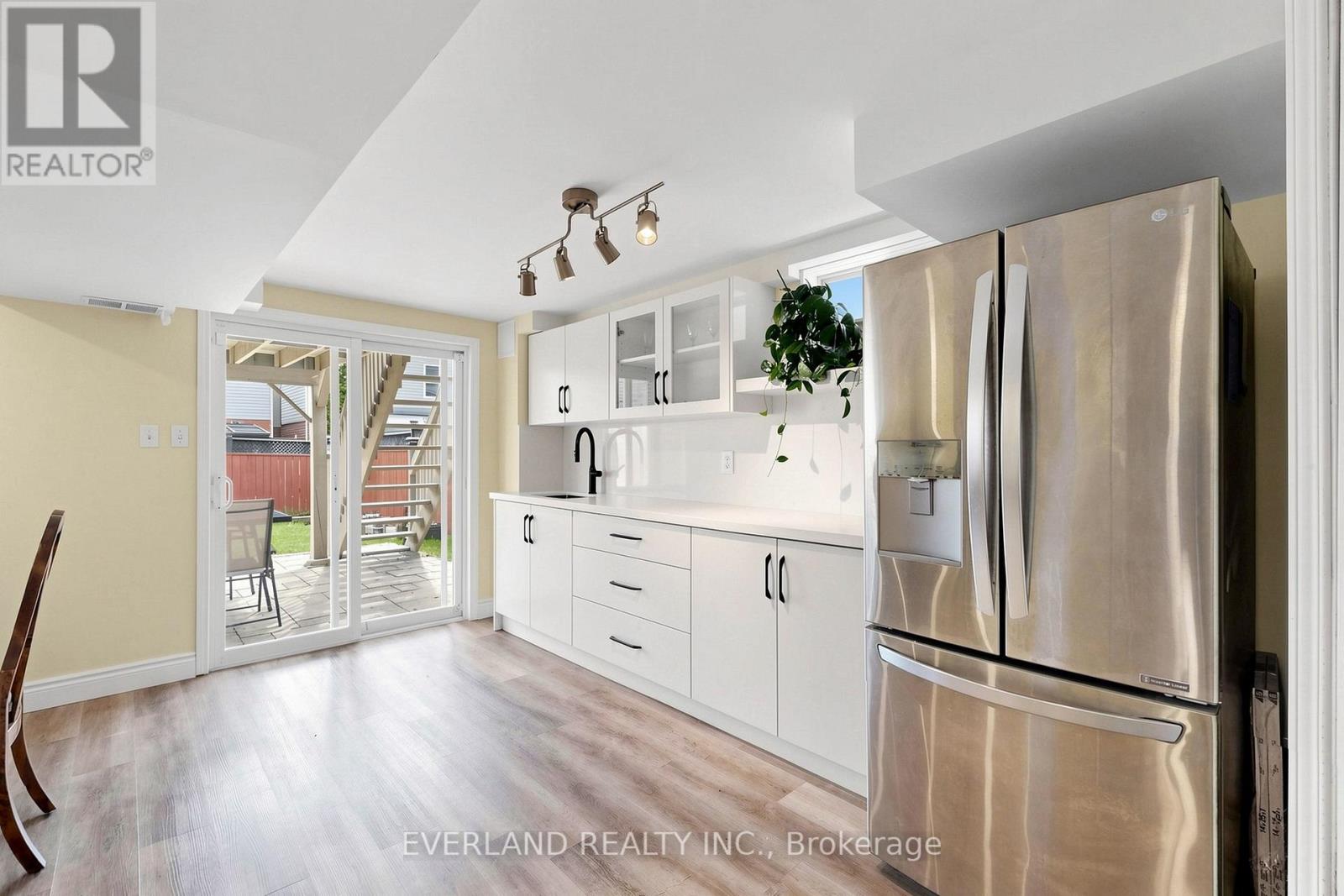 50 SHENANDOAH DRIVE, Whitby (Williamsburg), Ontario, L1P1T3 — Photo 38