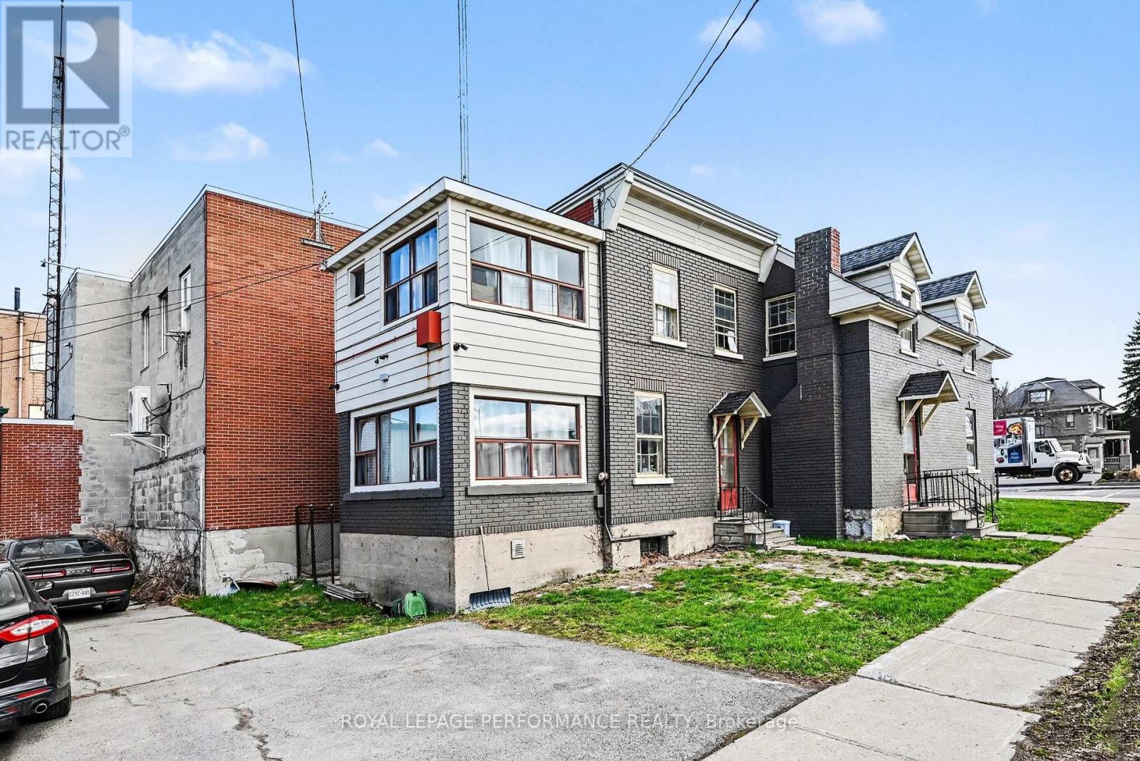 402 PITT STREET, Cornwall, Ontario, K6J3R2 — Photo 4