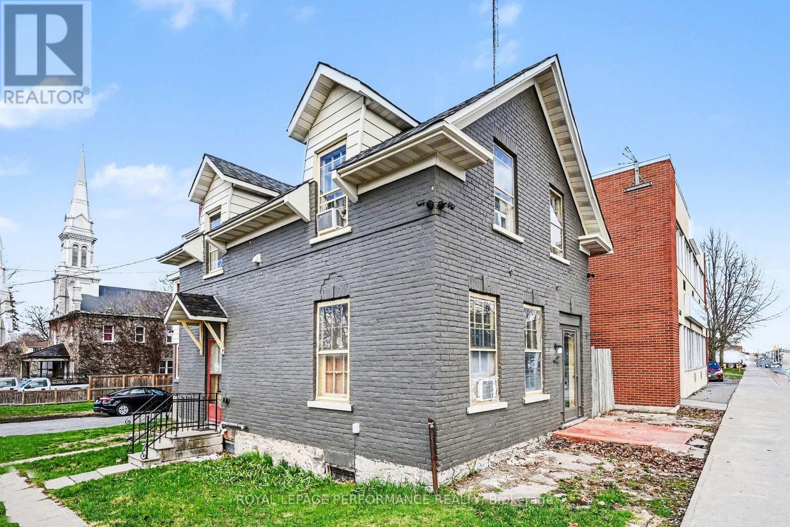 402 PITT STREET, Cornwall, Ontario, K6J3R2 — Photo 6