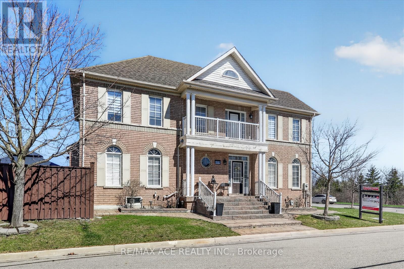 MAIN - 12 SMOOTHWATER TERRACE, Markham (Box Grove), Ontario, L6B0E5 — Photo 2
