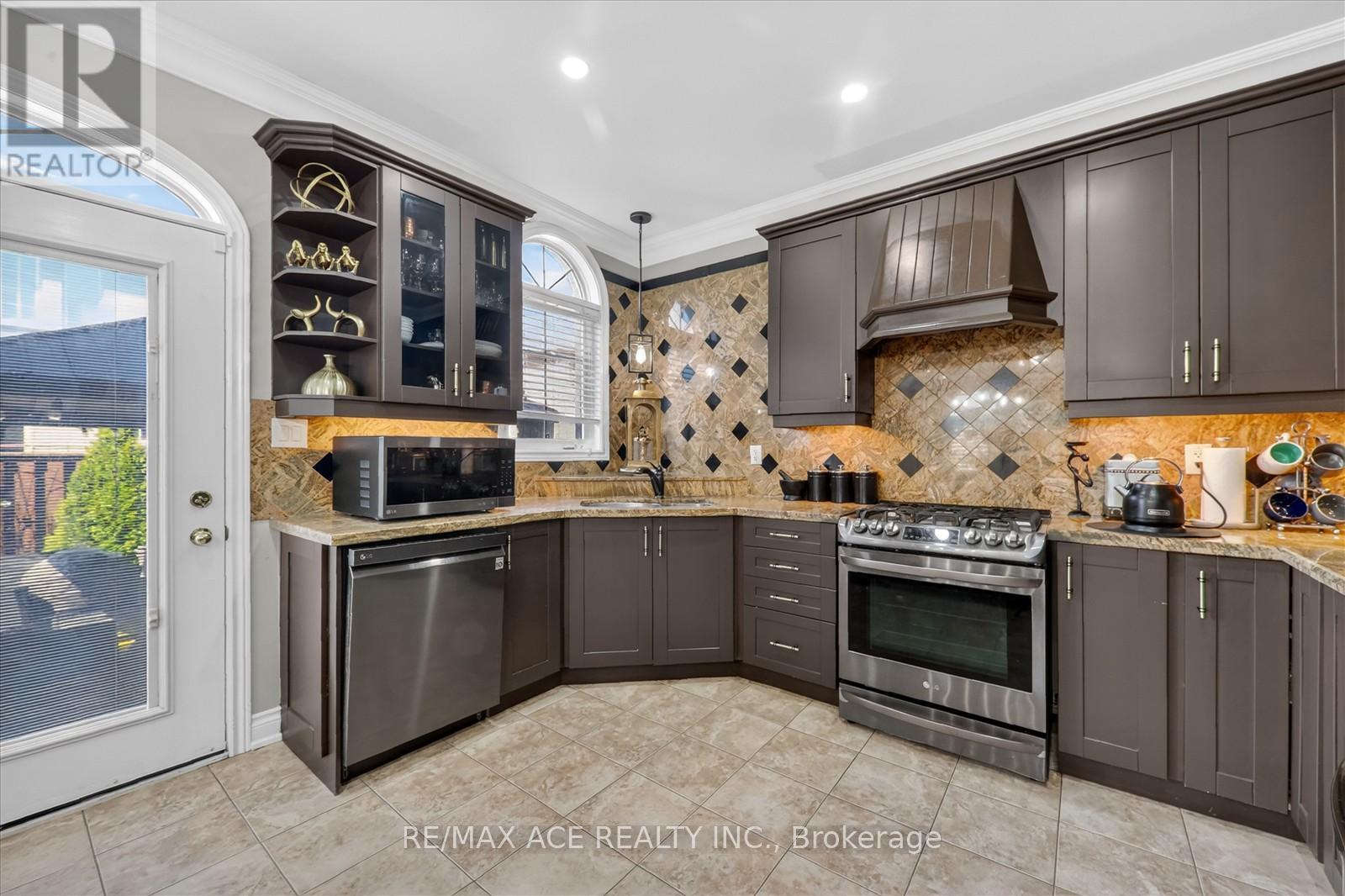 MAIN - 12 SMOOTHWATER TERRACE, Markham (Box Grove), Ontario, L6B0E5 — Photo 22