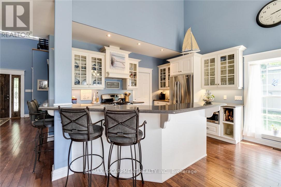 1026 BEACH BOULEVARD, Hamilton (Hamilton Beach), Ontario, L8H6Z4 — Photo 17