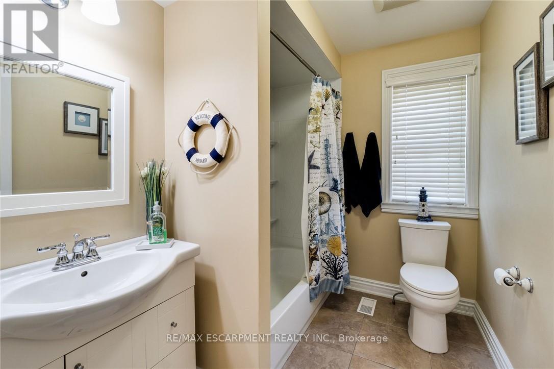 1026 BEACH BOULEVARD, Hamilton (Hamilton Beach), Ontario, L8H6Z4 — Photo 33