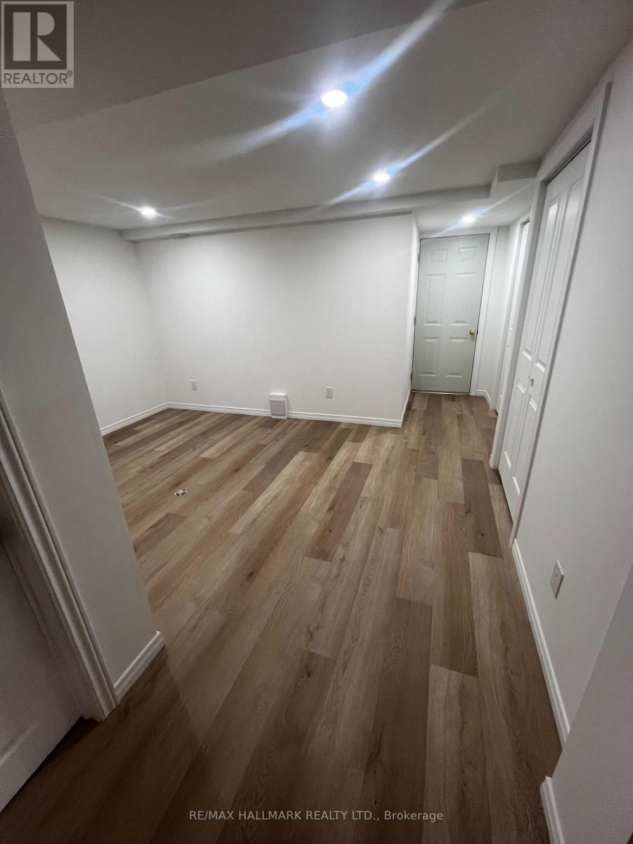 213 SNOWDROP CRESCENT, Kitchener, Ontario, N2E4C2 — Photo 37