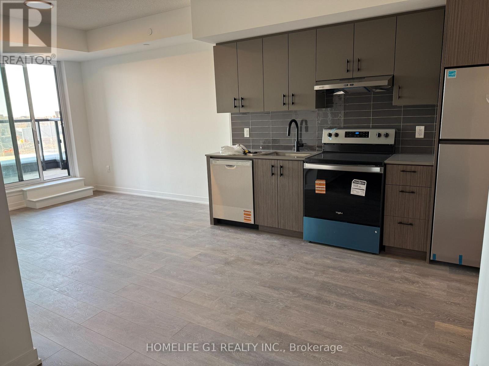 207 - 4878 POWERS COMMON, Burlington (Alton), Ontario, L7M0W7 — Photo 3