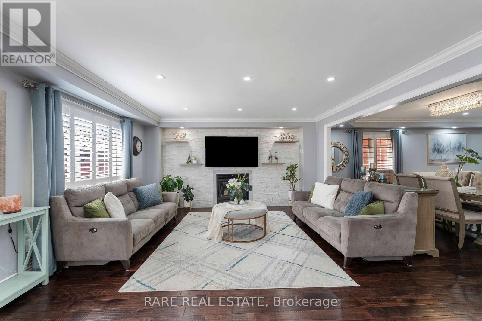 33 SOUTHBEND DRIVE, Brampton (Snelgrove), Ontario, L7A1K5 — Photo 4