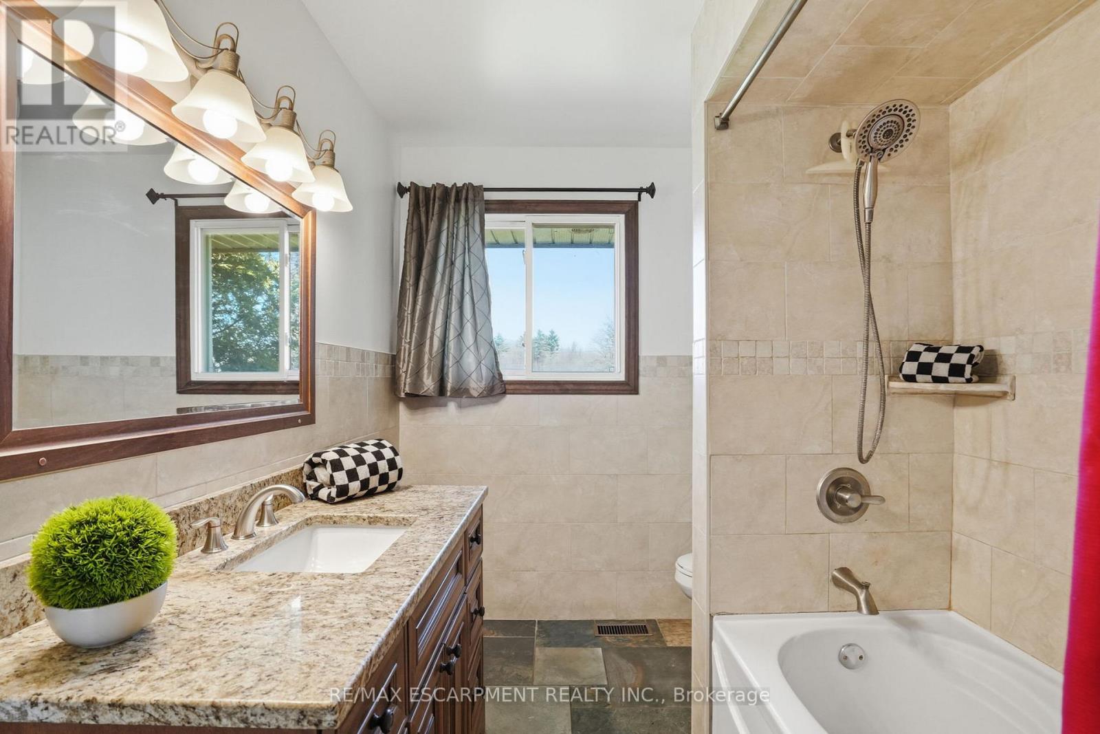 371 HIGHWAY 52, Hamilton, Ontario, L9H5E2 — Photo 27