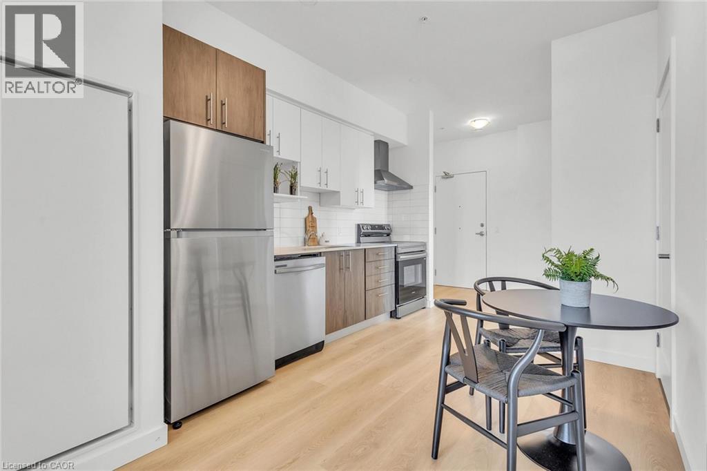 1442 HIGHLAND Road Unit# 906, Kitchener, Ontario, N2N0C8 — Photo 12