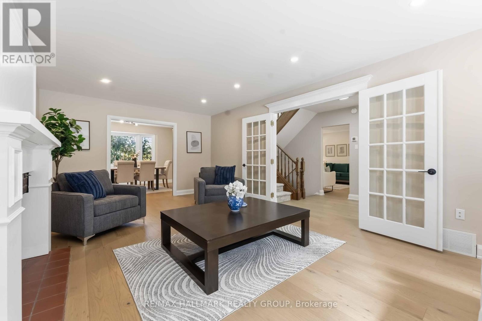 19 KINGSFORD CRESCENT, Ottawa, Ontario, K2K1T5 — Photo 5