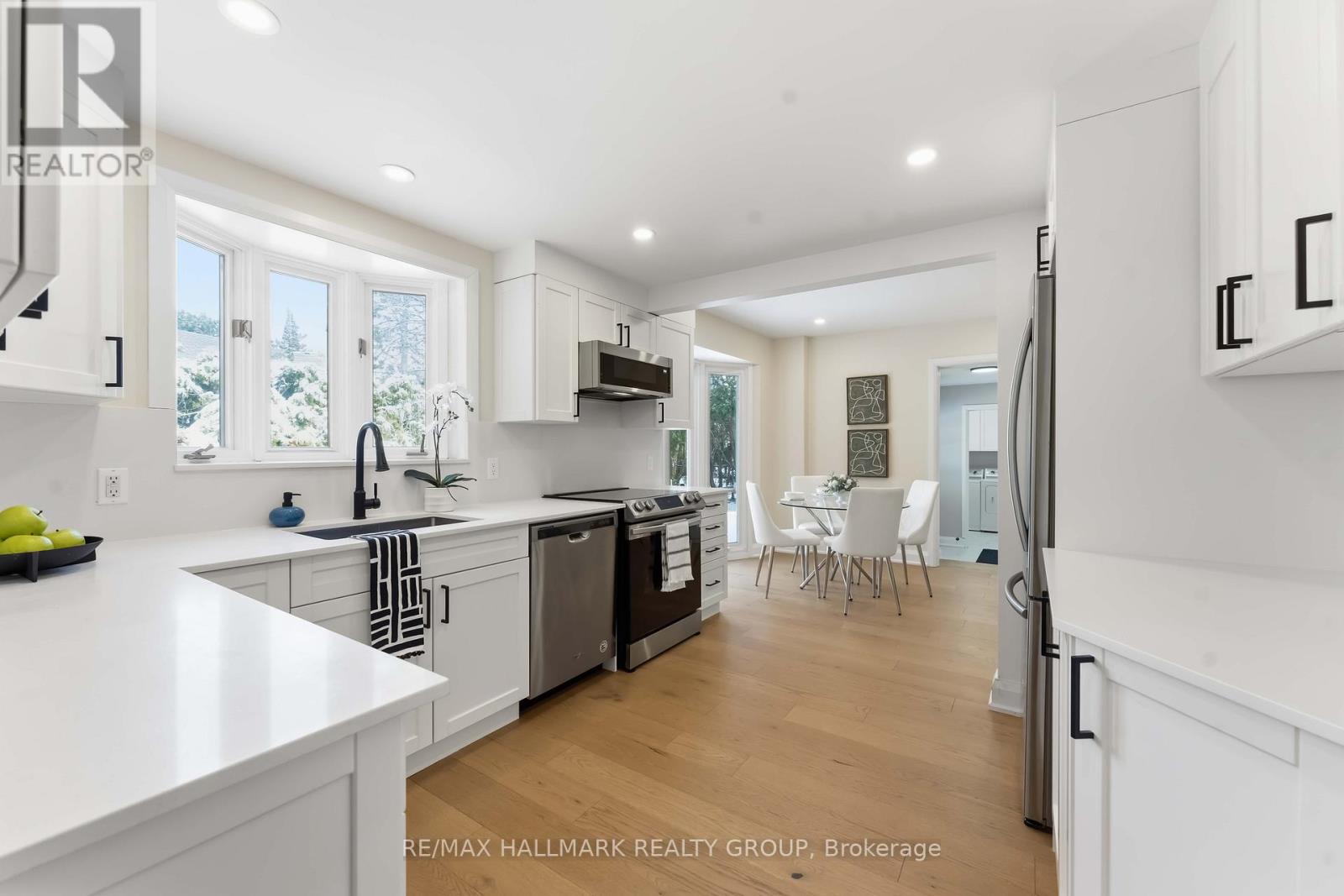 19 KINGSFORD CRESCENT, Ottawa, Ontario, K2K1T5 — Photo 9