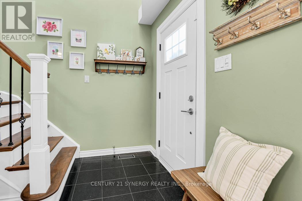 25 WATERTON CRESCENT, Ottawa, Ontario, K2M1Y8 — Photo 4