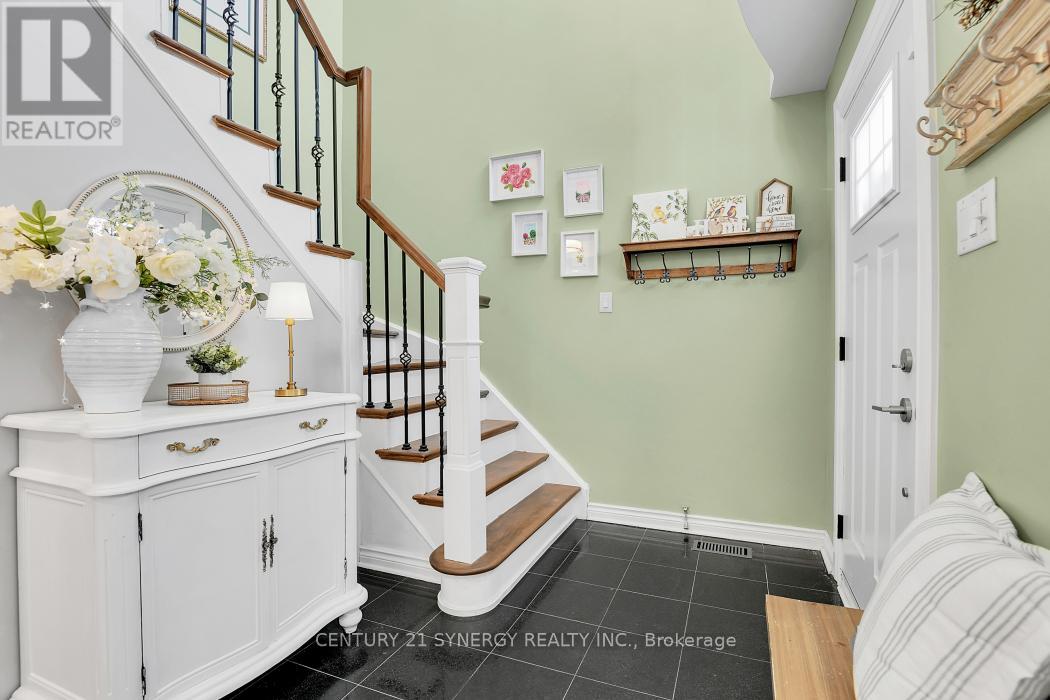 25 WATERTON CRESCENT, Ottawa, Ontario, K2M1Y8 — Photo 5