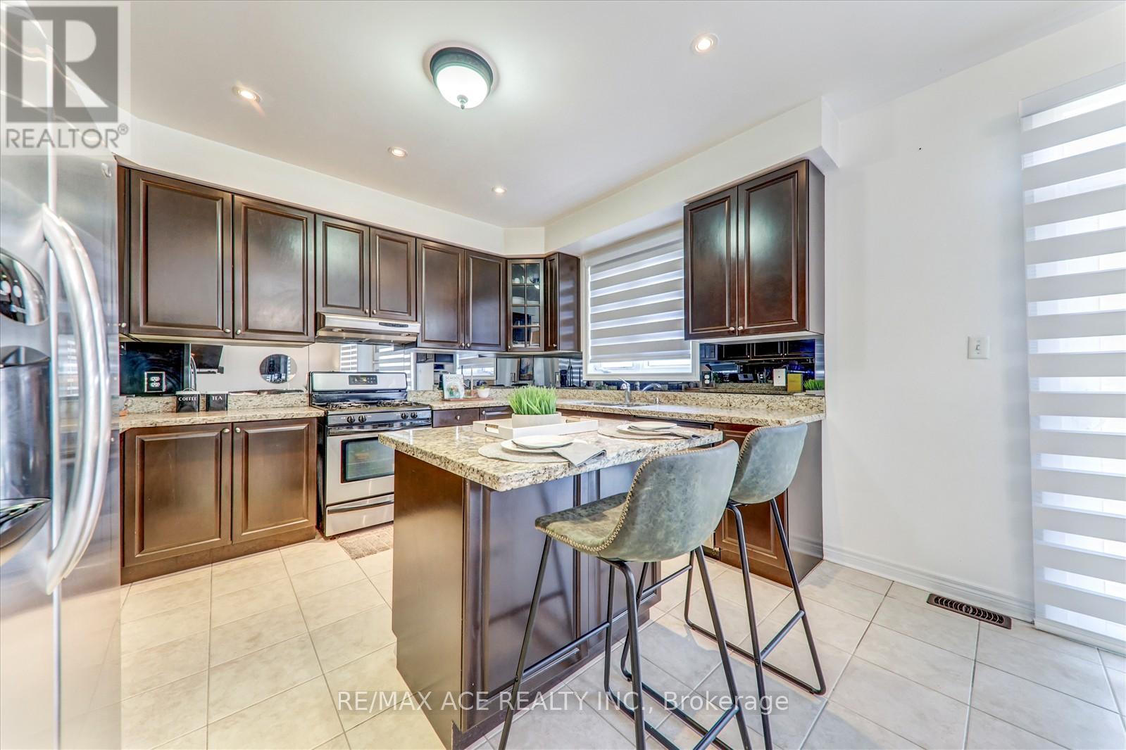 46 PUREBROOK CRESCENT, Brampton (Brampton East), Ontario, L6P2P5 — Photo 11