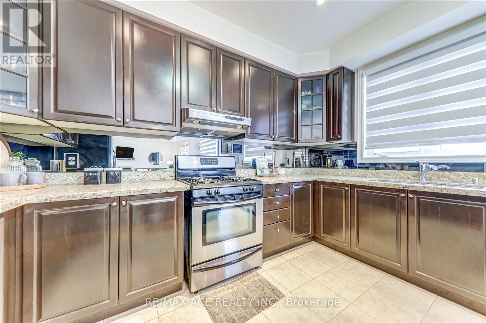 46 PUREBROOK CRESCENT, Brampton (Brampton East), Ontario, L6P2P5 — Photo 13