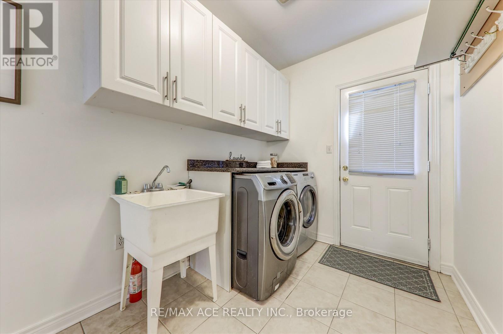 46 PUREBROOK CRESCENT, Brampton (Brampton East), Ontario, L6P2P5 — Photo 17