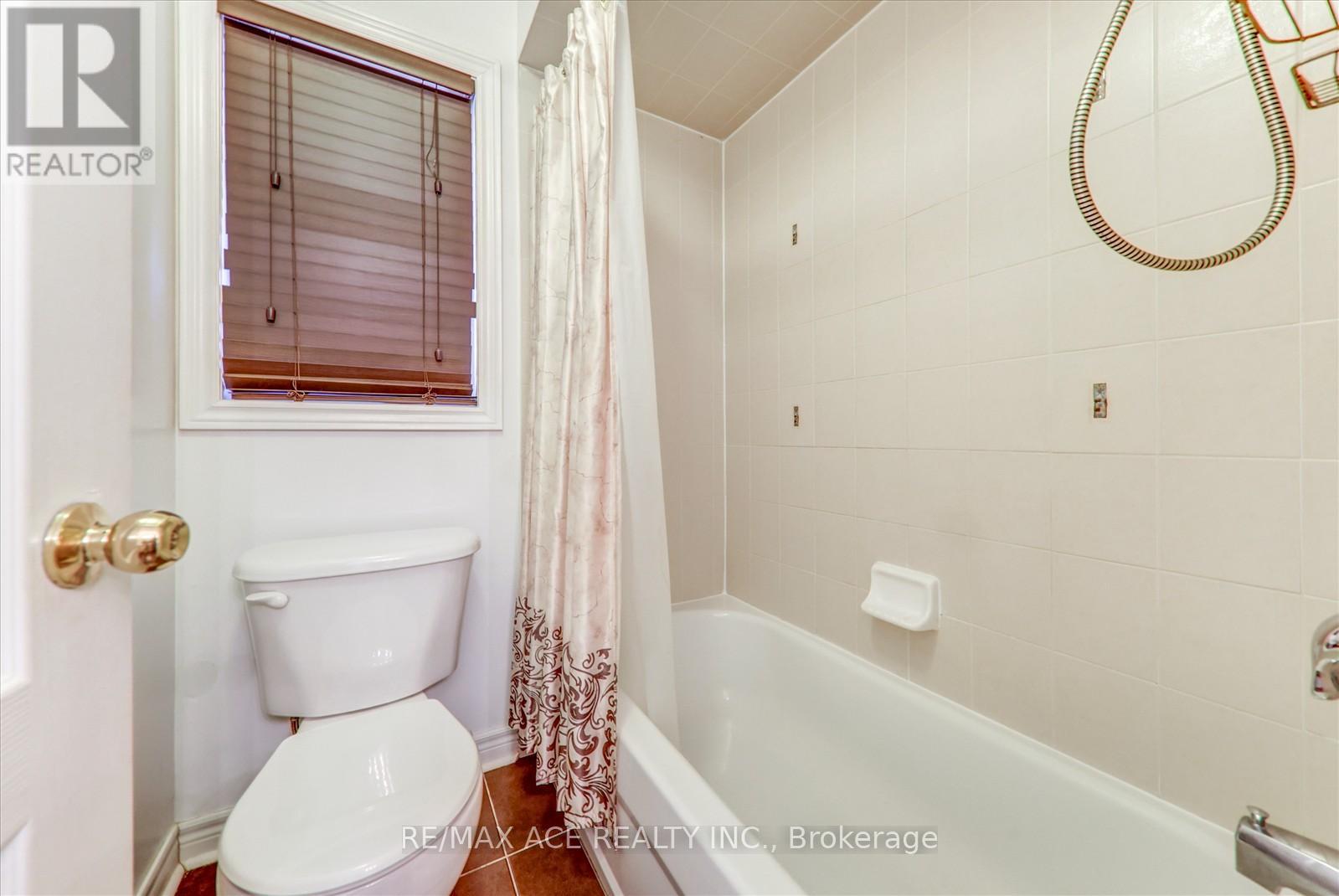 46 PUREBROOK CRESCENT, Brampton (Brampton East), Ontario, L6P2P5 — Photo 30