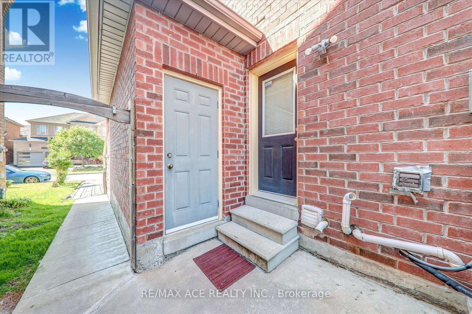 46 PUREBROOK CRESCENT, Brampton (Brampton East), Ontario, L6P2P5 — Photo 43