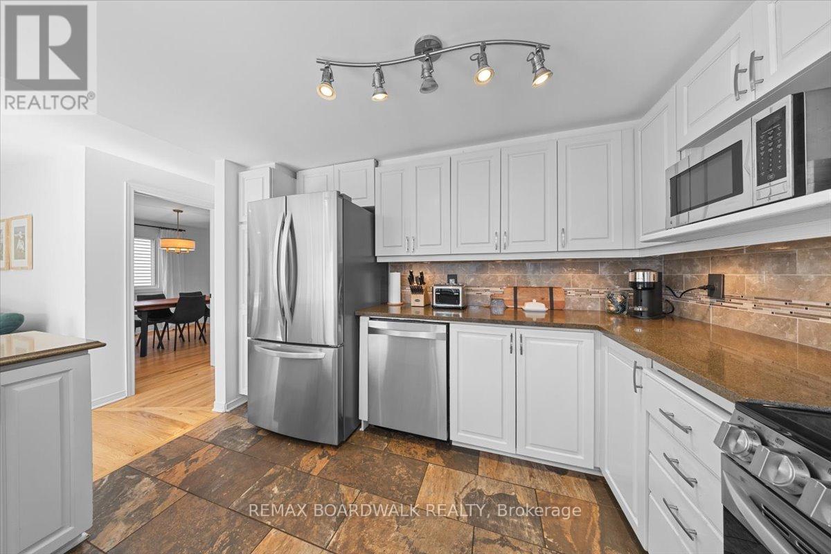 1715 TEAKDALE AVENUE, Ottawa, Ontario, K1C6M8 — Photo 10