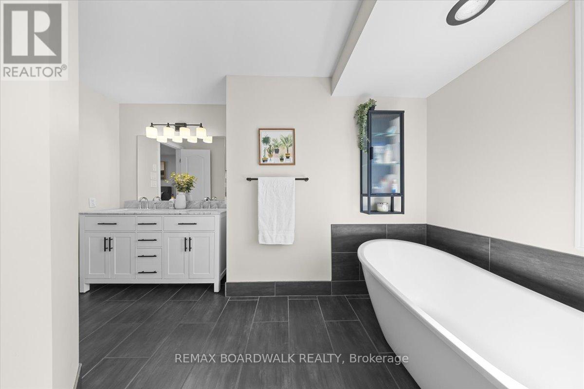 1715 TEAKDALE AVENUE, Ottawa, Ontario, K1C6M8 — Photo 30