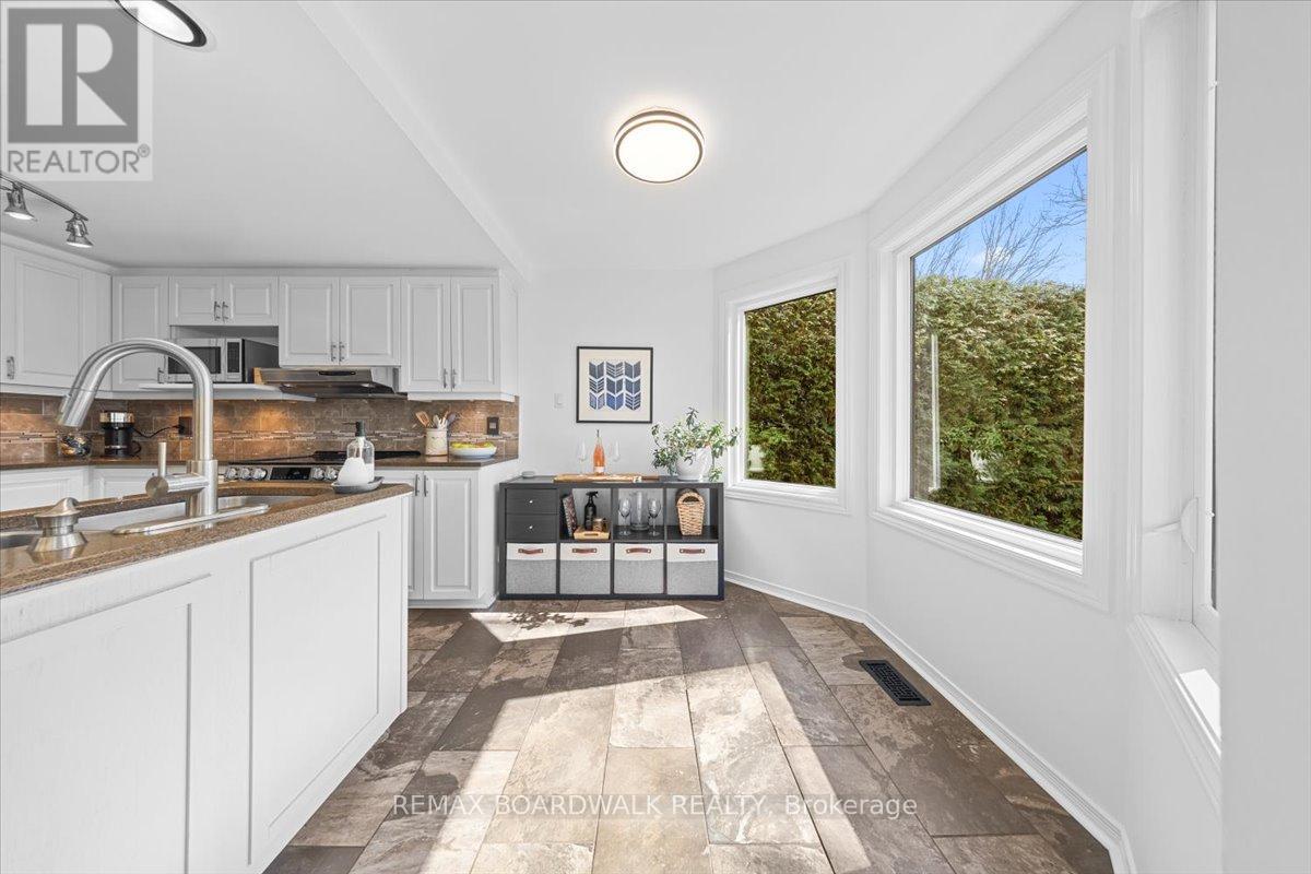 1715 TEAKDALE AVENUE, Ottawa, Ontario, K1C6M8 — Photo 8