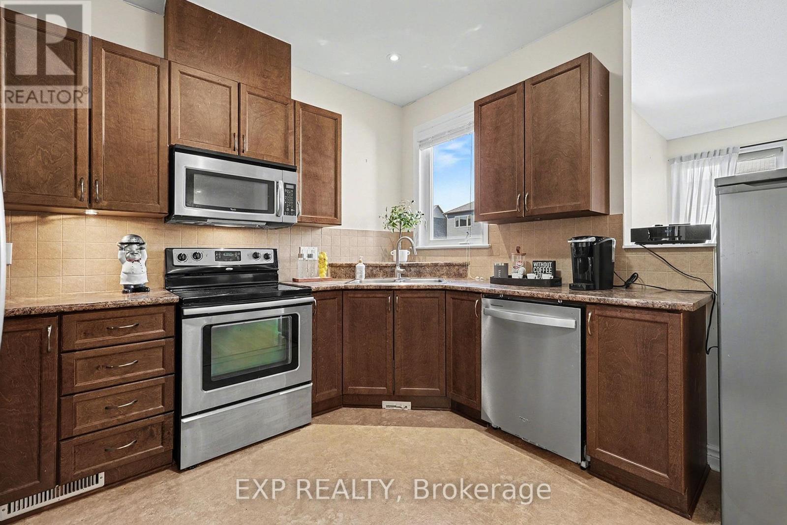 282 BROXBURN CRESCENT, Ottawa, Ontario, K2J0P1 — Photo 12