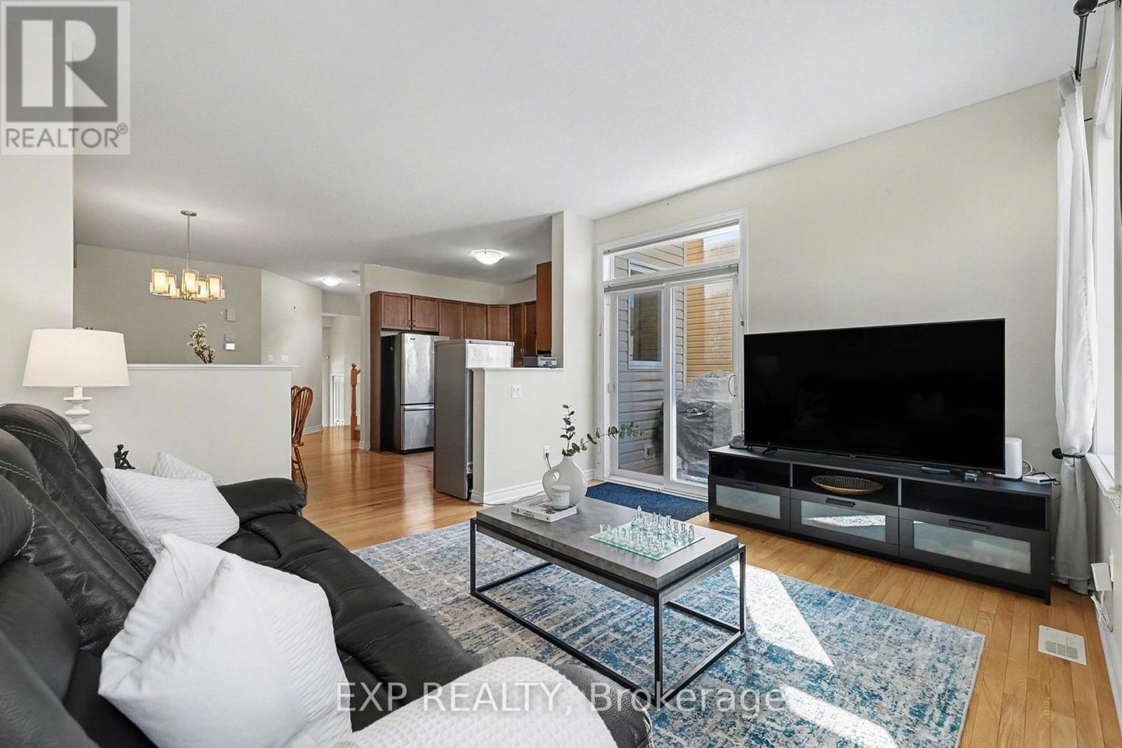 282 BROXBURN CRESCENT, Ottawa, Ontario, K2J0P1 — Photo 7