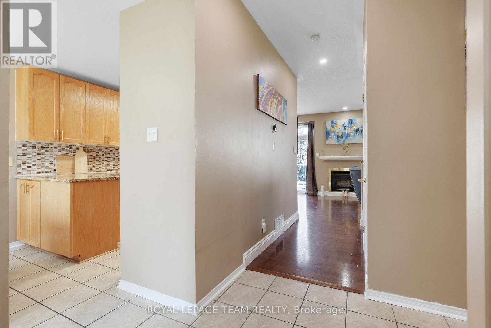 29 APPLE CREEK CRESCENT, Ottawa, Ontario, K2M2N3 — Photo 9