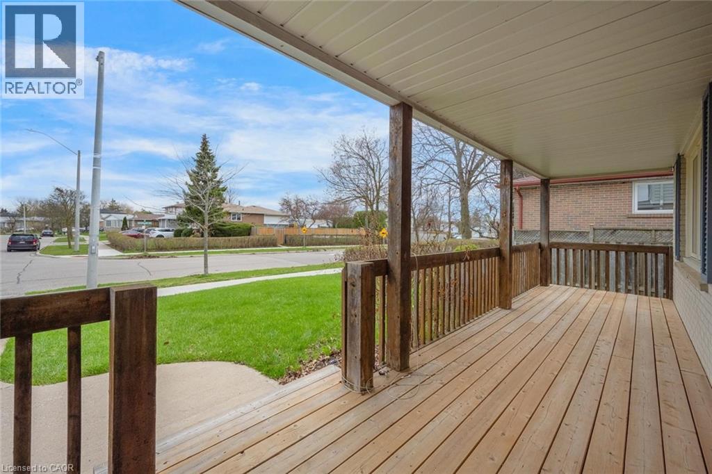 84 SUTHERLAND Avenue, Brampton, Ontario, L6V2H7 — Photo 4