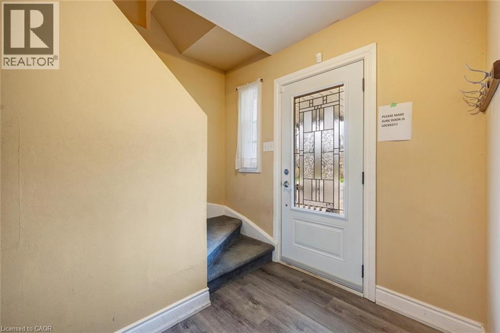 84 SUTHERLAND Avenue, Brampton, Ontario, L6V2H7 — Photo 6