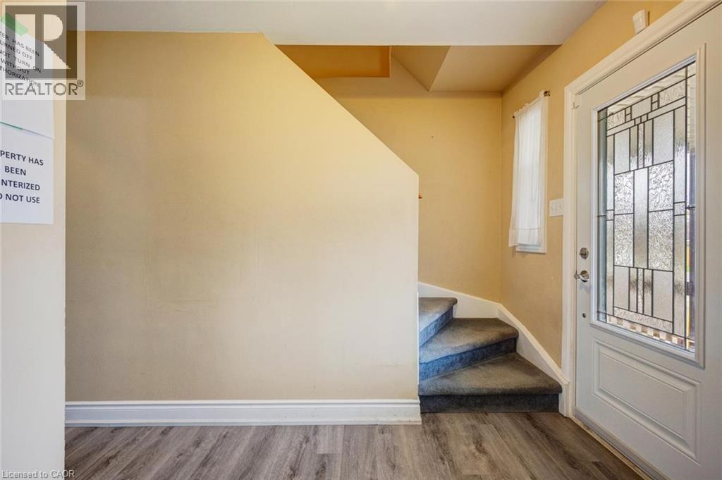 84 SUTHERLAND Avenue, Brampton, Ontario, L6V2H7 — Photo 7