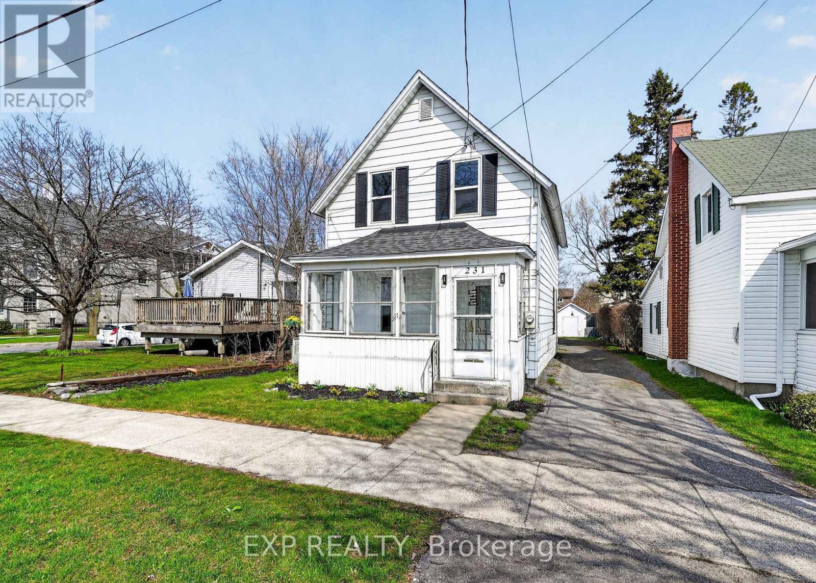 231 WATER STREET W, Cornwall, Ontario, K6J1A4 — Photo 2
