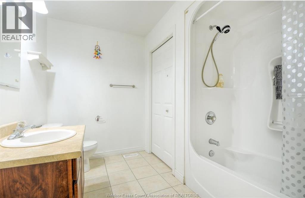 1694 SAGEBRUSH COURT, Windsor, Ontario, N9G3B8 — Photo 15