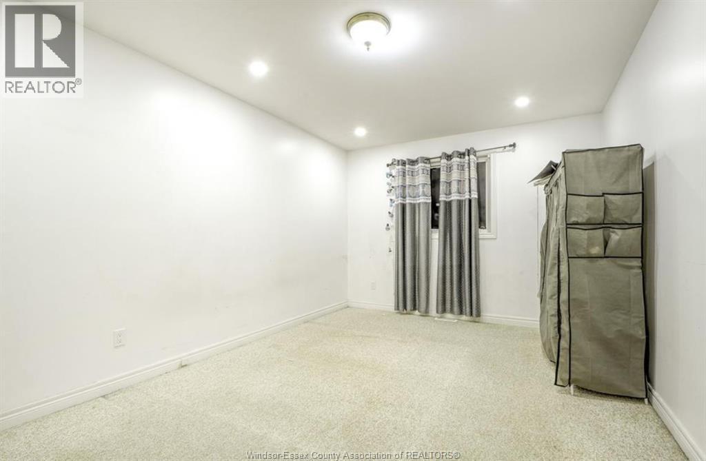 1694 SAGEBRUSH COURT, Windsor, Ontario, N9G3B8 — Photo 8