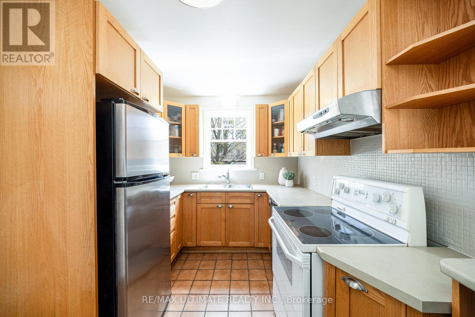 165 DIVADALE DRIVE, Toronto (Leaside), Ontario, M4G2P5 — Photo 23