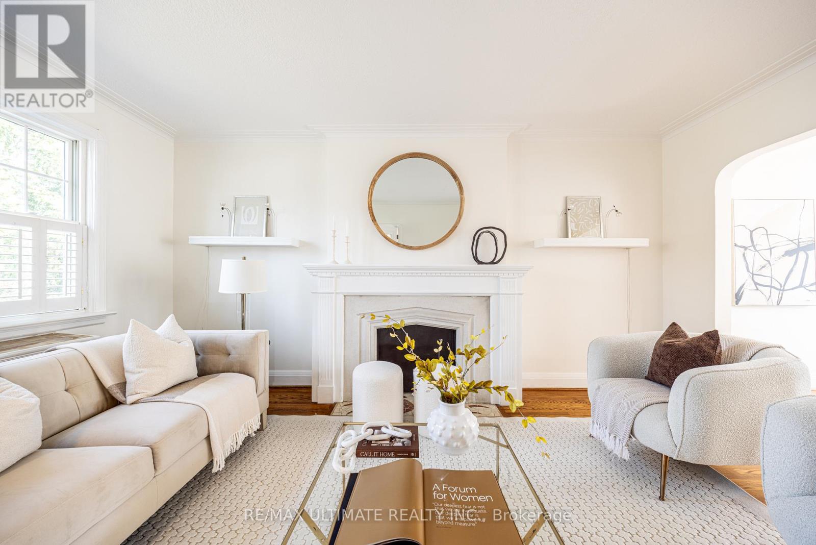 165 DIVADALE DRIVE, Toronto (Leaside), Ontario, M4G2P5 — Photo 8