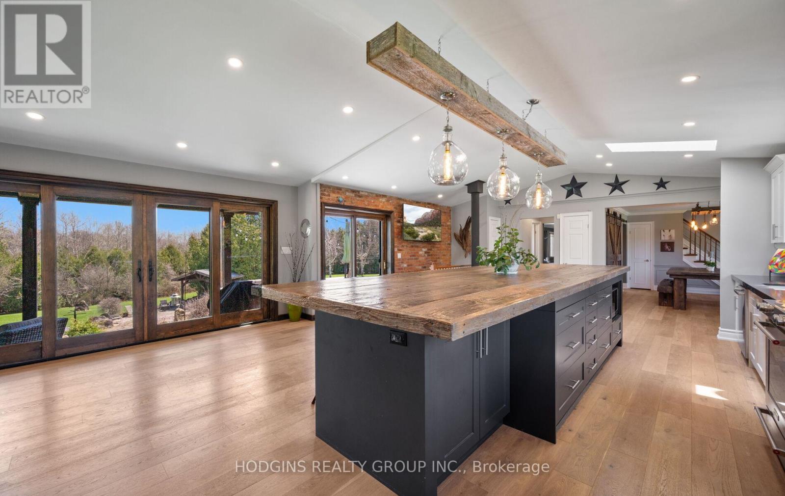 5136 15 SIDE ROAD, Milton (NA Rural Nassagaweya), Ontario, L9T2X7 — Photo 13