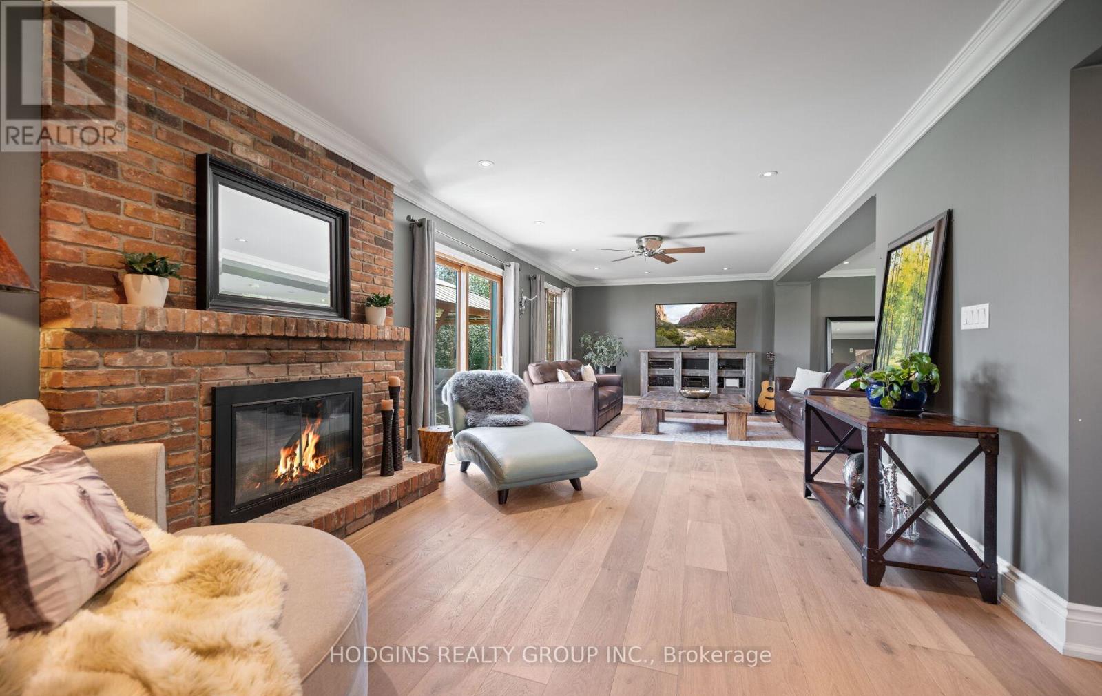 5136 15 SIDE ROAD, Milton (NA Rural Nassagaweya), Ontario, L9T2X7 — Photo 23