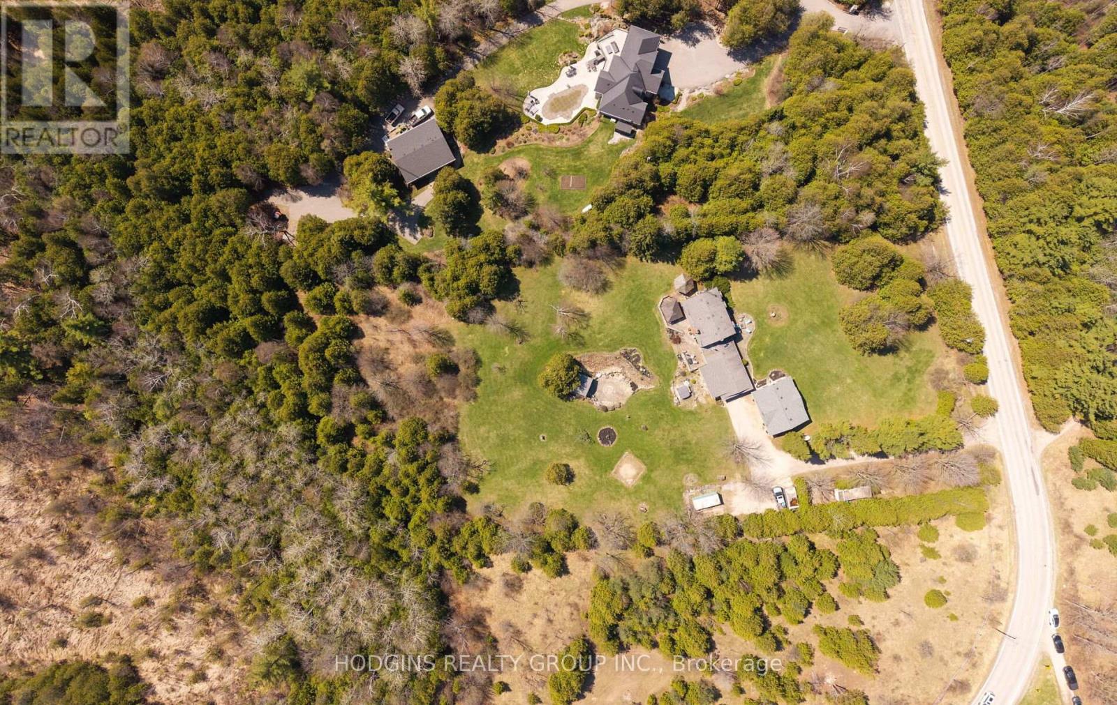 5136 15 SIDE ROAD, Milton (NA Rural Nassagaweya), Ontario, L9T2X7 — Photo 6