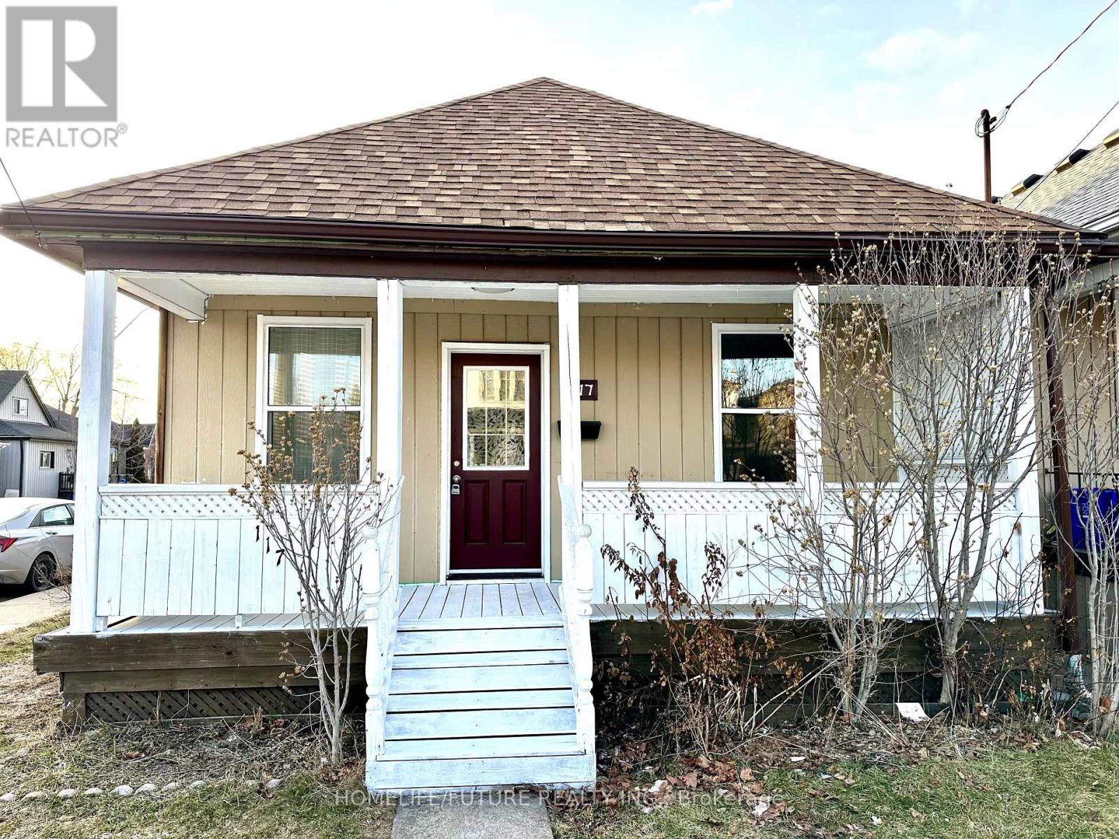 117 HARMONY AVENUE, Hamilton (Homeside), Ontario, L8H4Y2 — Photo 2