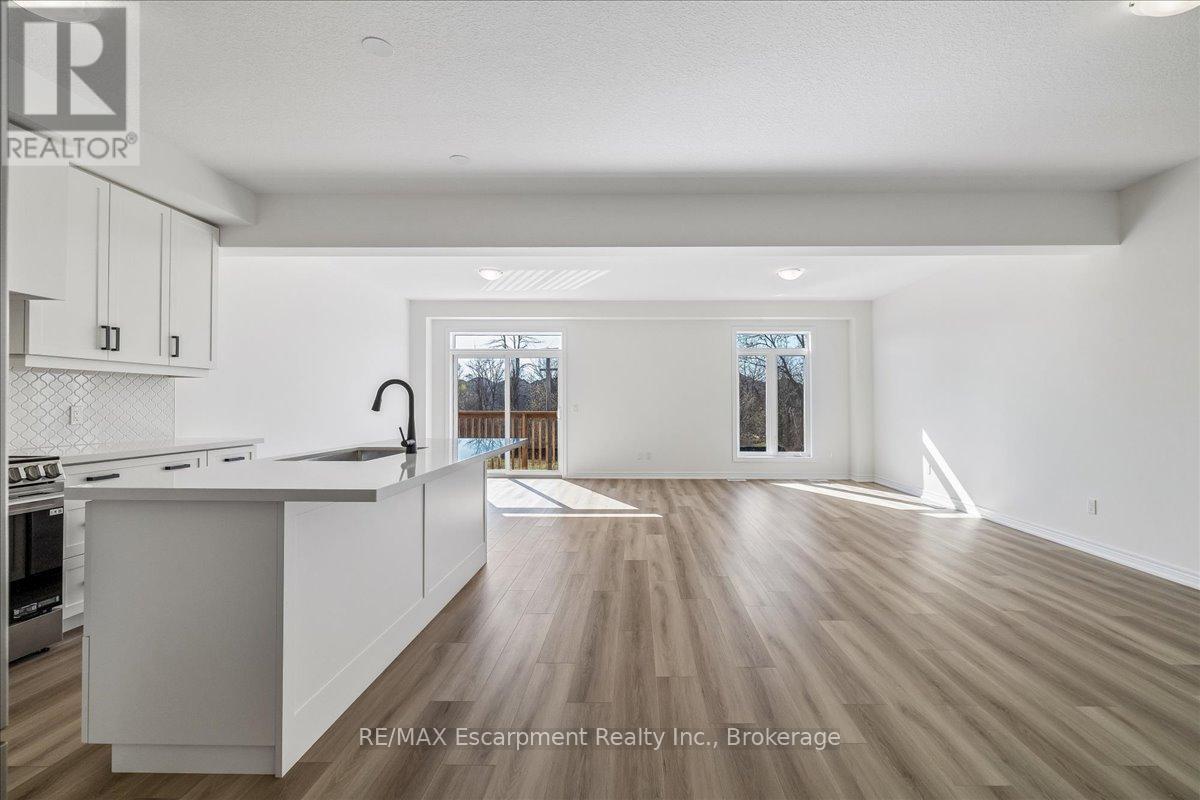 68 VALLEY TRAIL PLACE, Hamilton (Waterdown), Ontario, L8B2A2 — Photo 13