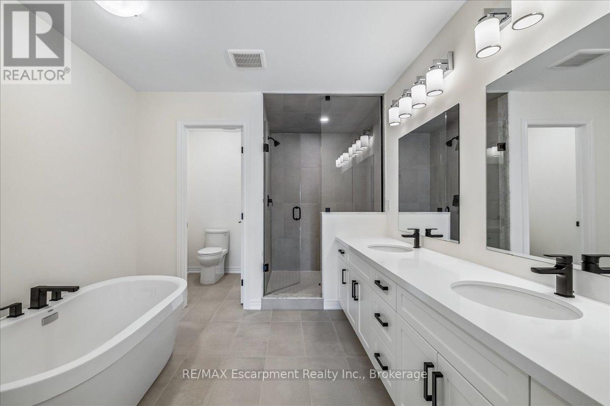 68 VALLEY TRAIL PLACE, Hamilton (Waterdown), Ontario, L8B2A2 — Photo 32