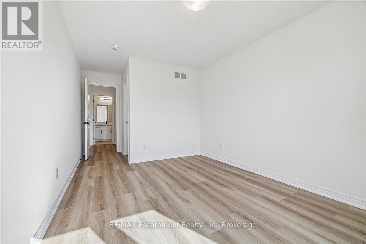 68 VALLEY TRAIL PLACE, Hamilton (Waterdown), Ontario, L8B2A2 — Photo 35