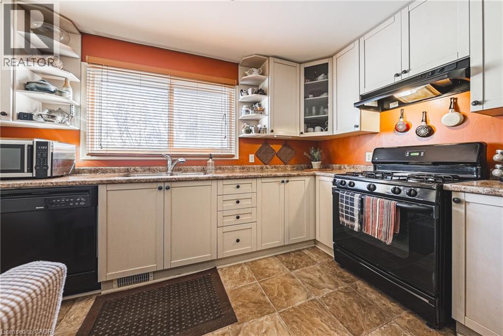28 MUNN Street, Hamilton, Ontario, L8V1J9 — Photo 7