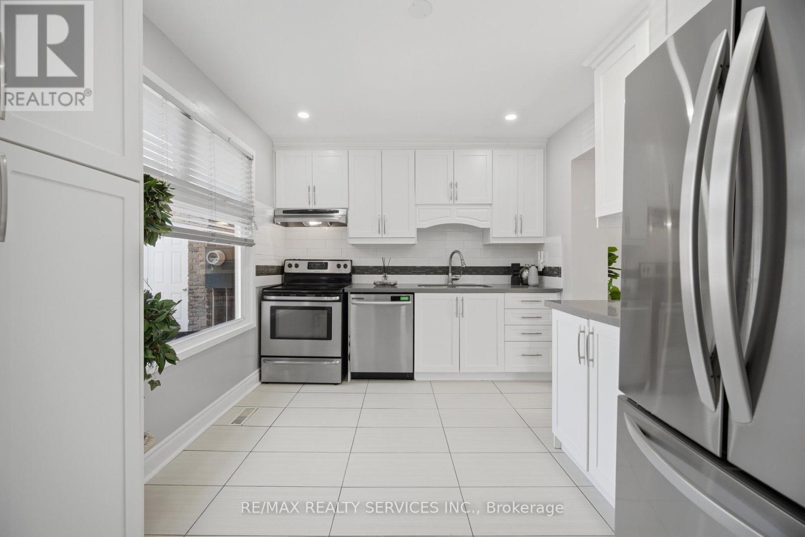 97 GREENE DRIVE, Brampton (Madoc), Ontario, L6V2P2 — Photo 12