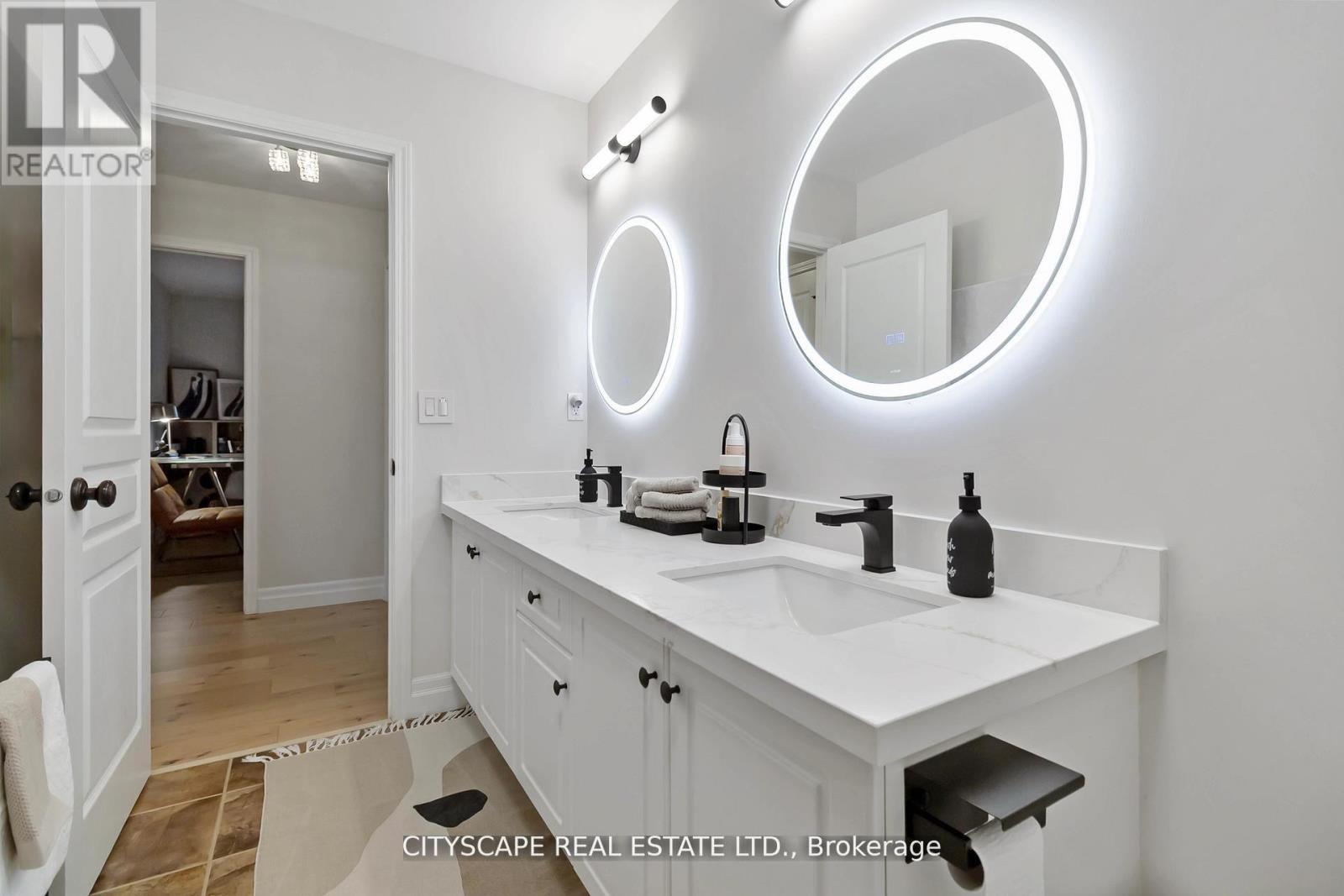 4269 VIVALDI ROAD, Burlington (Alton), Ontario, L7M0N4 — Photo 26