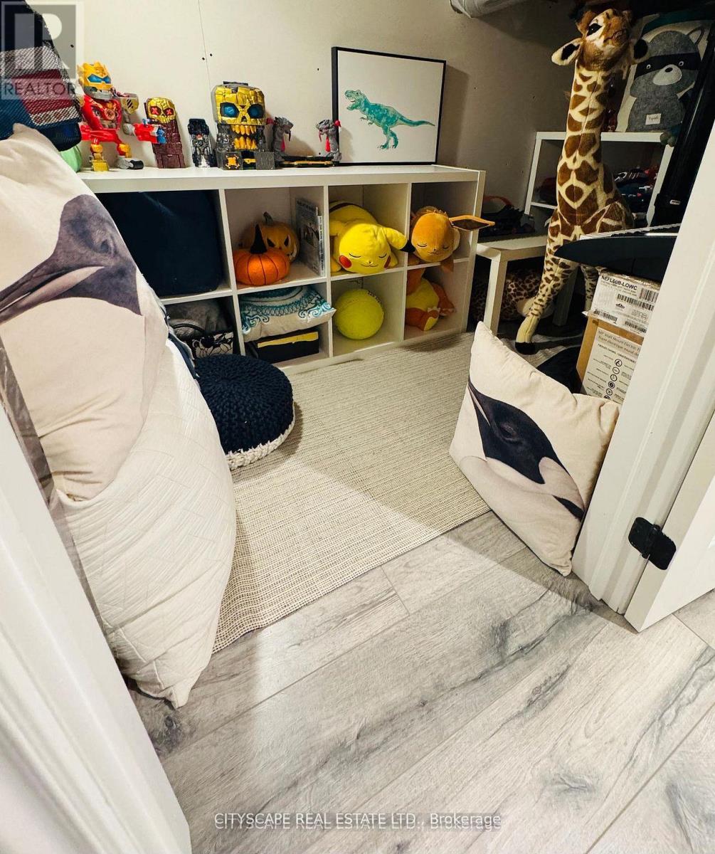 4269 VIVALDI ROAD, Burlington (Alton), Ontario, L7M0N4 — Photo 41