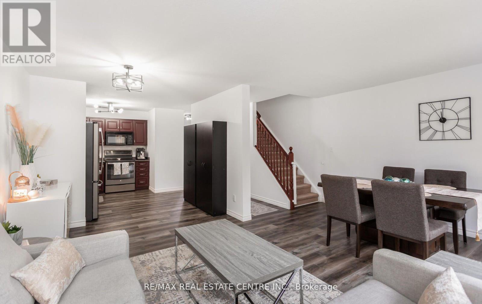 230 SOPHIA CRESCENT, Kitchener, Ontario, N2R1X8 — Photo 11