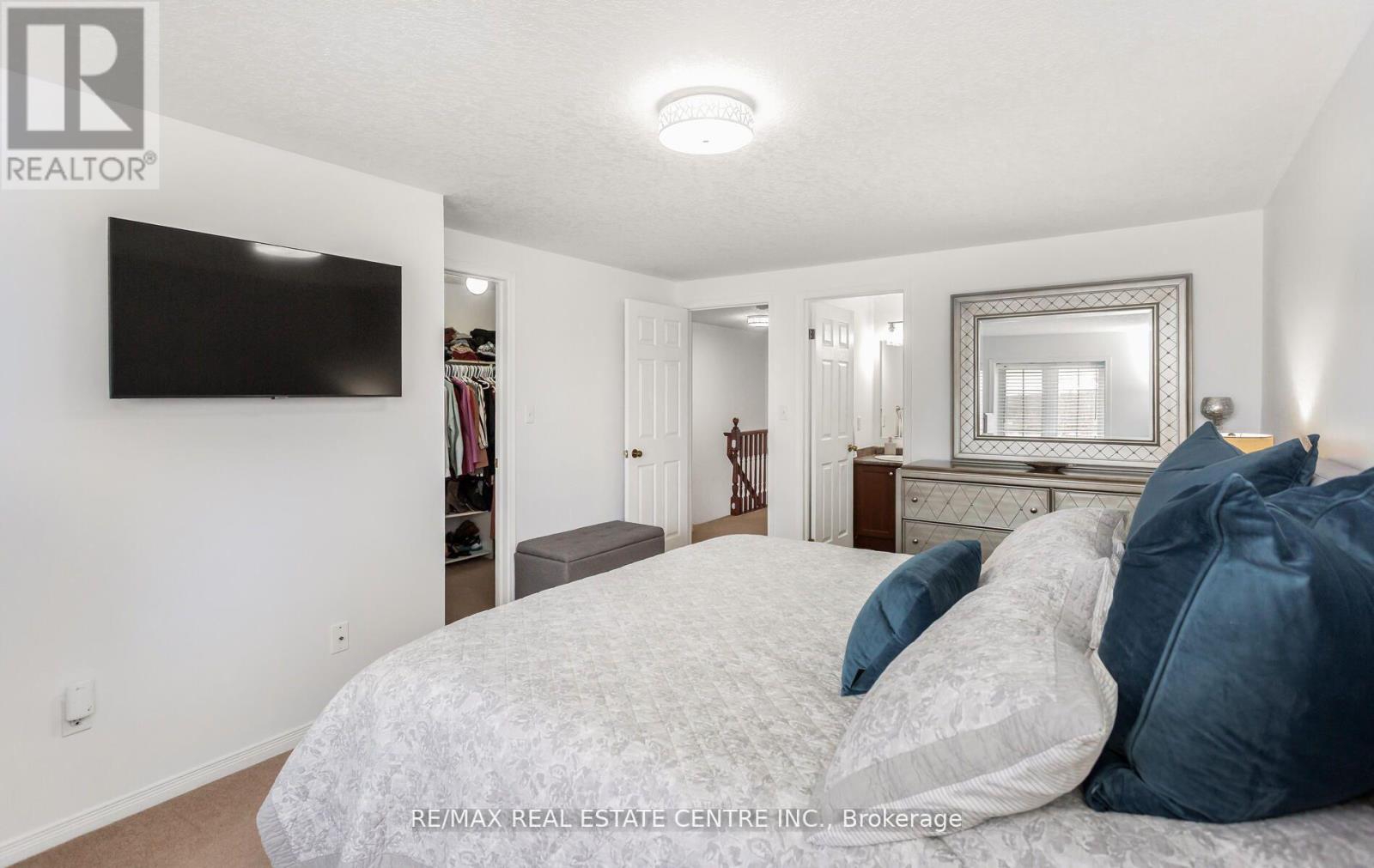 230 SOPHIA CRESCENT, Kitchener, Ontario, N2R1X8 — Photo 25