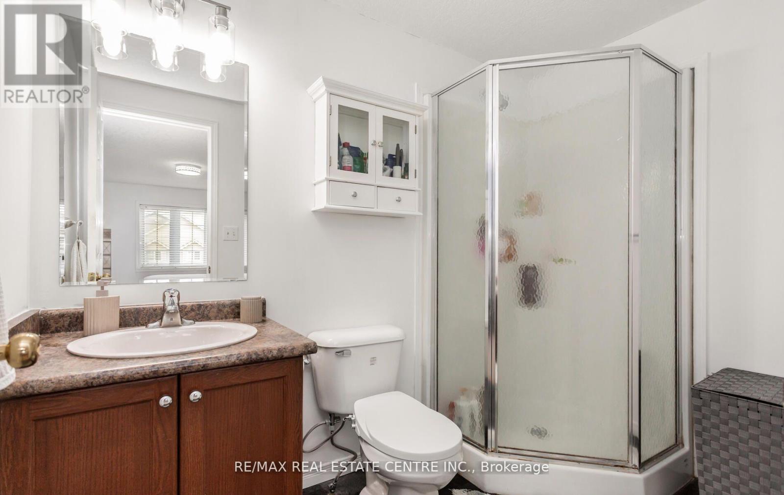 230 SOPHIA CRESCENT, Kitchener, Ontario, N2R1X8 — Photo 27